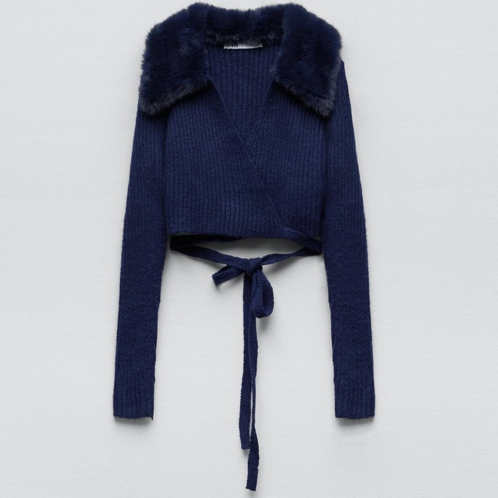 NWT Navy Blue Faux Fur Lapel Ribbed Knit Cropped Cardigan, M